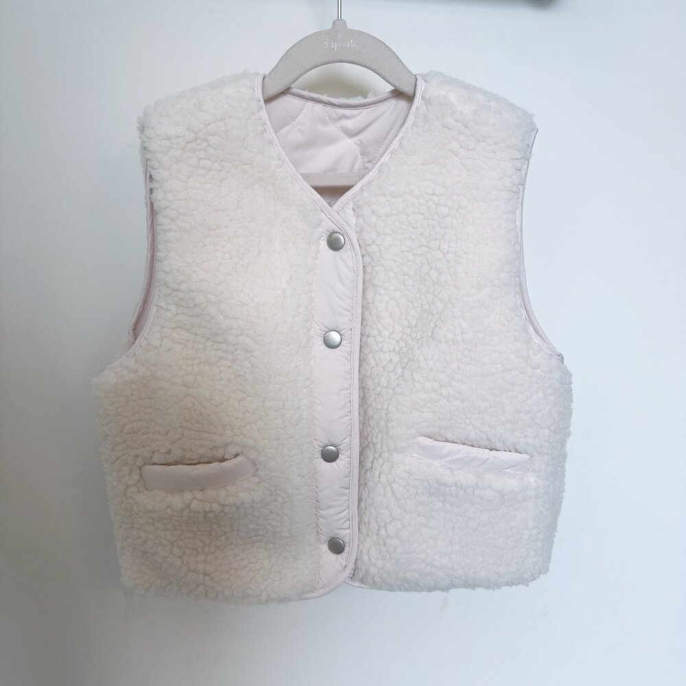 Kids Sherpa-Lined Reversible Quilted Vest (Size 120cm)‎